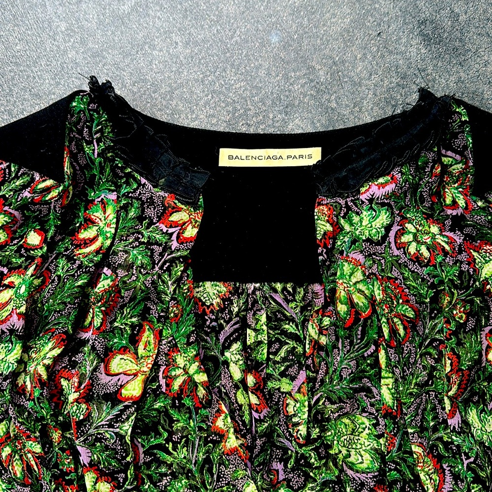 Balenciaga Paris silk chiffon blouse. Sz 38 - Picture 3 of 7
